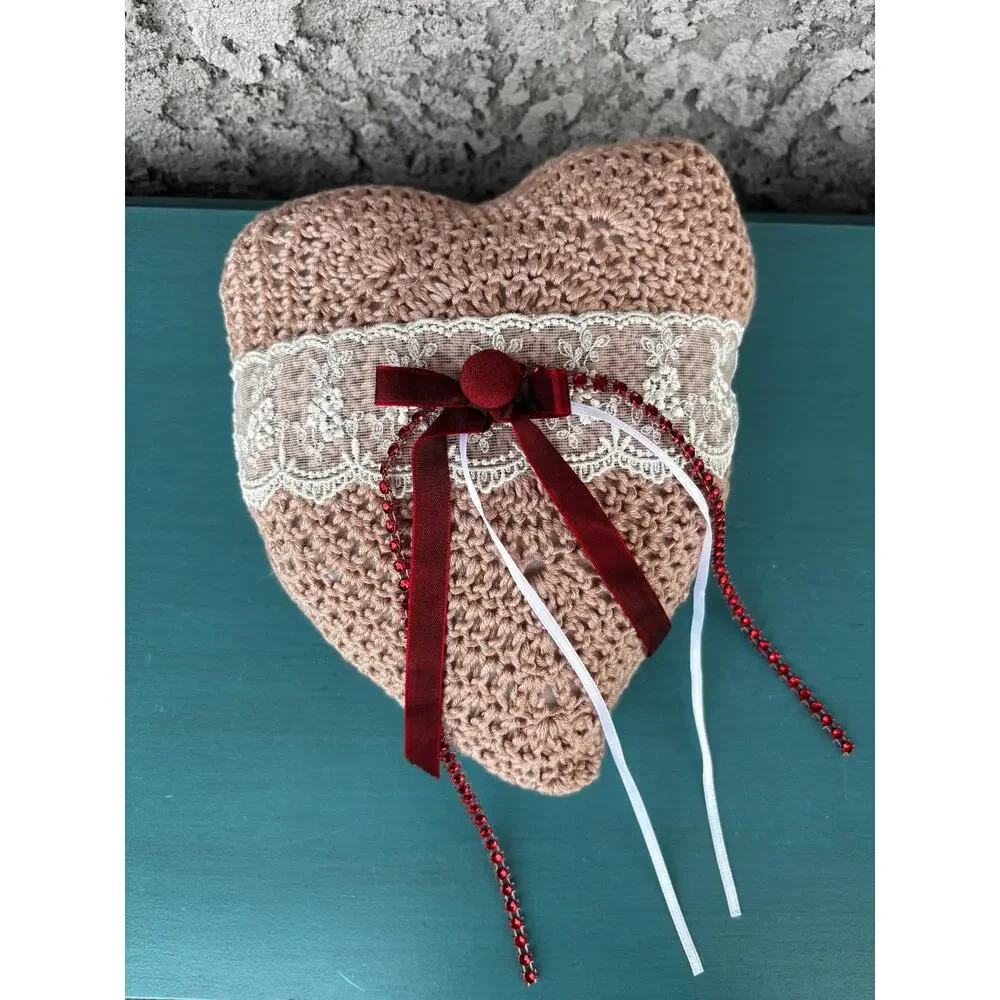 Handmade Ring Bearer Pillow: Lace Ring Cushion